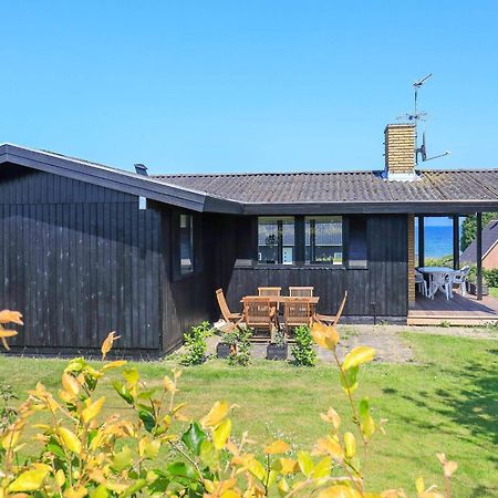 6 Person Holiday Home In Hesselager Exterior photo