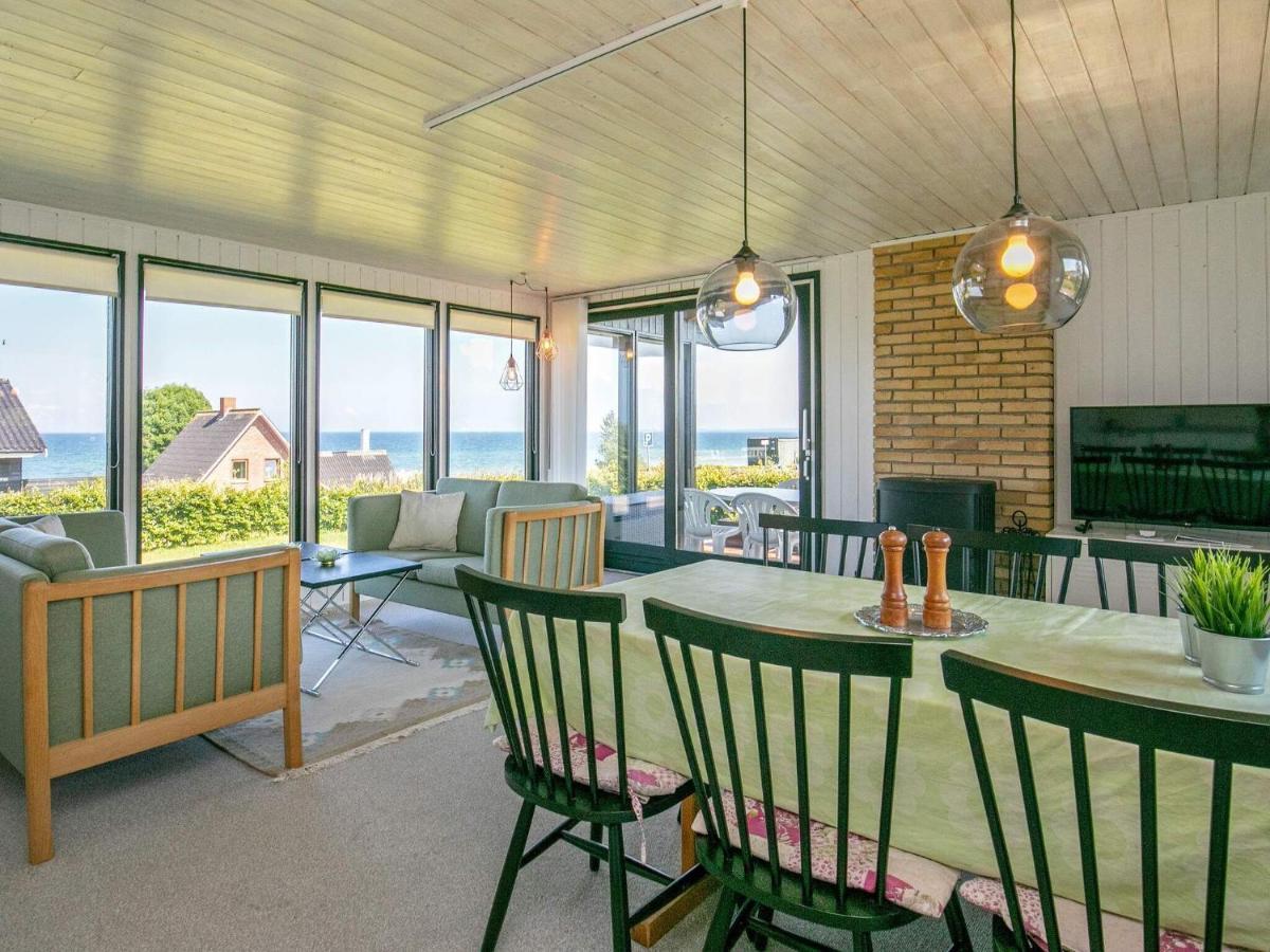6 Person Holiday Home In Hesselager Room photo