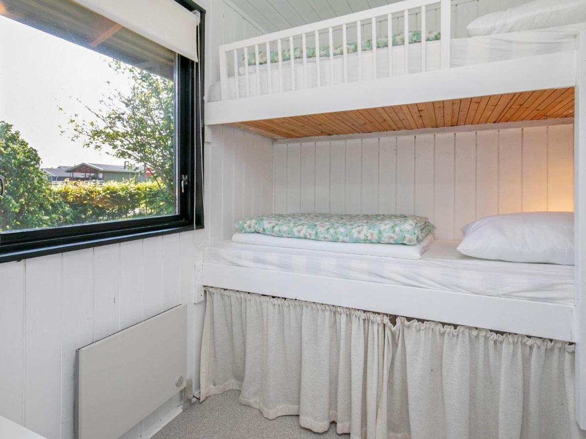6 Person Holiday Home In Hesselager Exterior photo